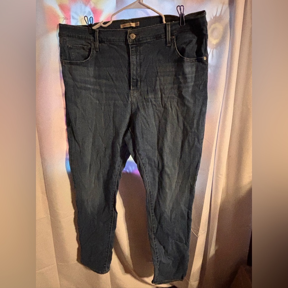 Levi’s Women’s High Rise Skinny Jeans